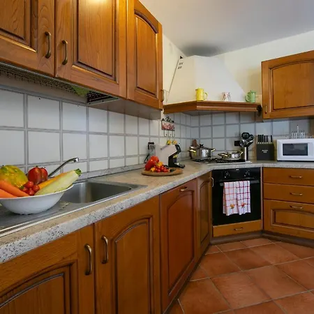 Sleeps 6 *